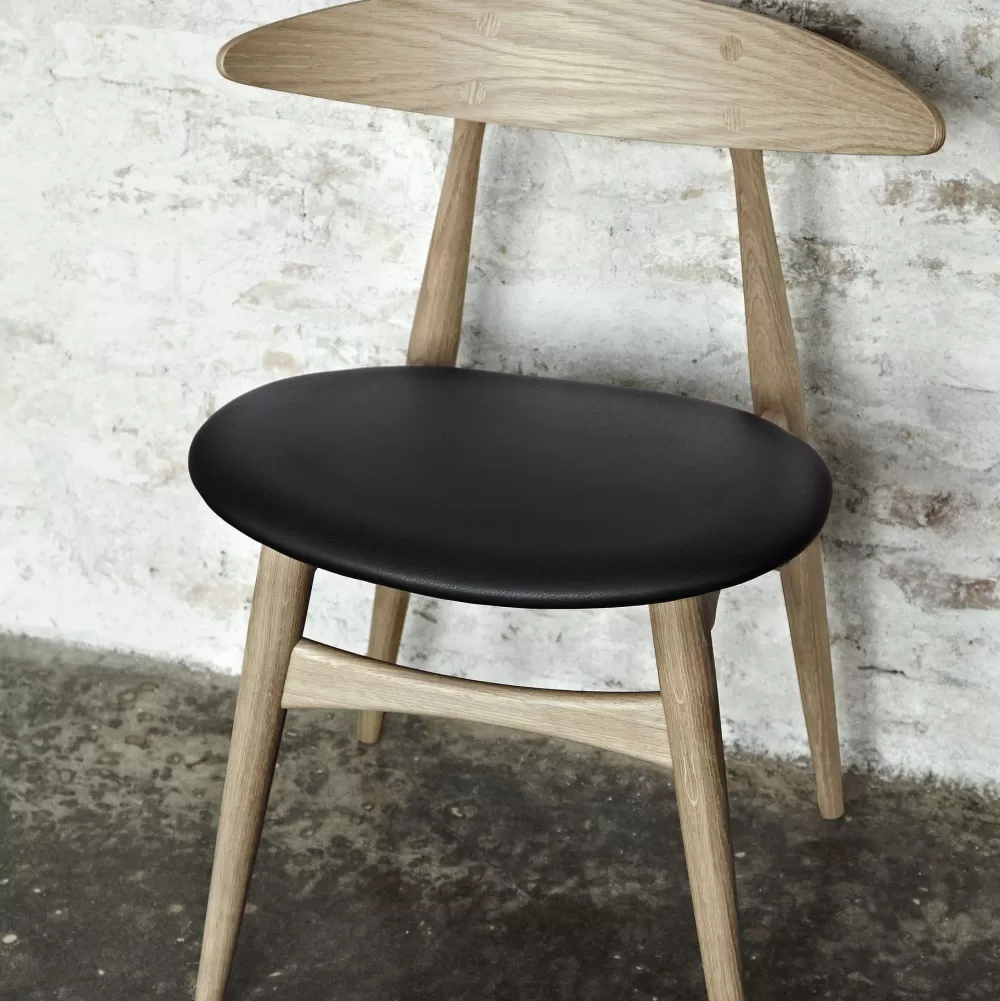 Sedie^Carl Hansen & Søn Ch33P | Sedia | Rovere Oliato - Pelle Nera