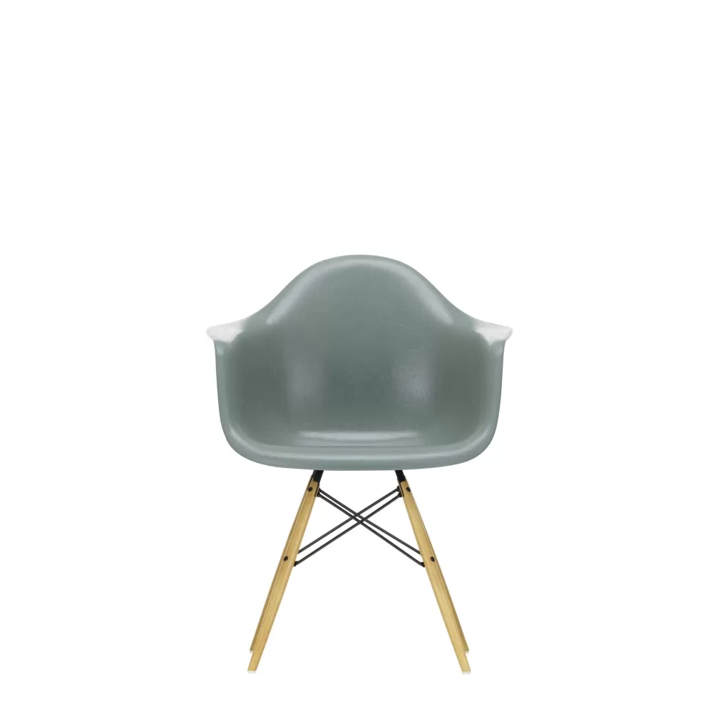Sedie^Vitra Eames Fiberglass Armchairs Daw | Poltroncina - Eames Sea Foam Green - Acero Giallo
