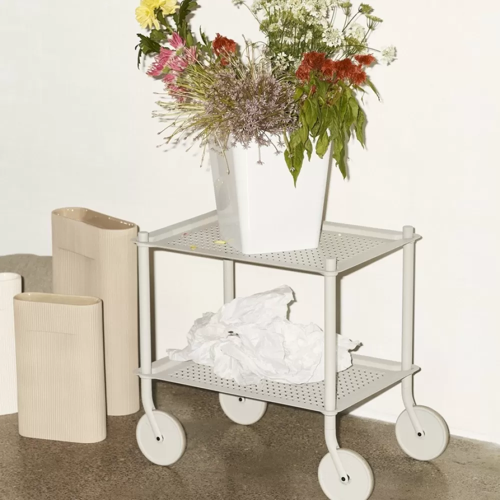 Tavolini^Muuto Flow Trolley | Carrello | Grigio