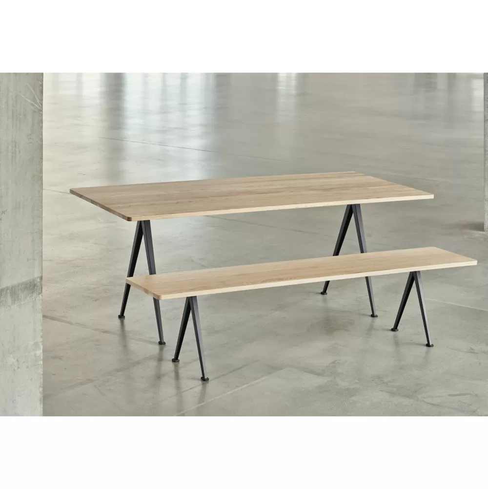 Panche^HAY Pyramid Bench 12 | Panca 190 - Struttura Nera - Rovere Massello Laccato Opaco